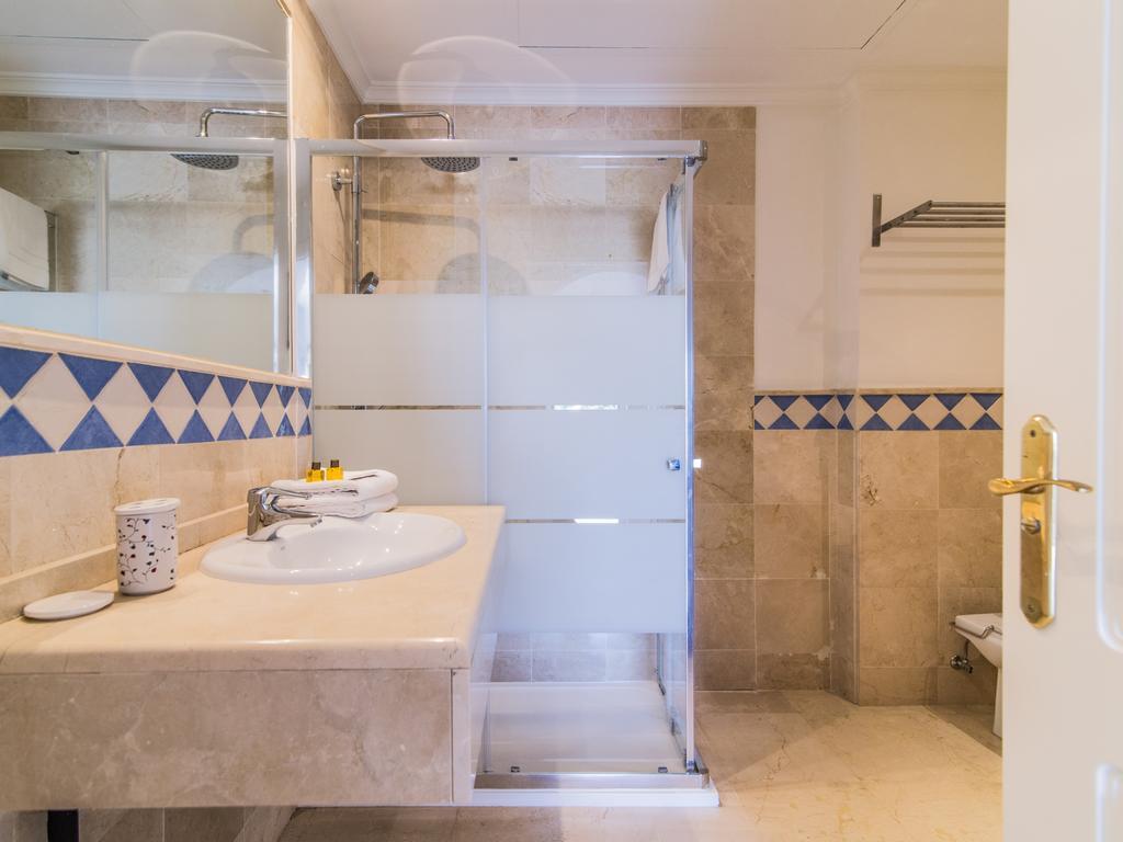 מארבלה River Garden Spacious Penthouse מראה חיצוני תמונה